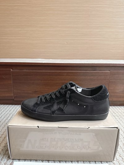 Golden Goose Super-Star “Triple Black”