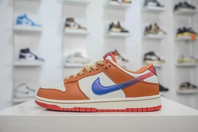 Dunk Low “Hot Curry / Game Royal”