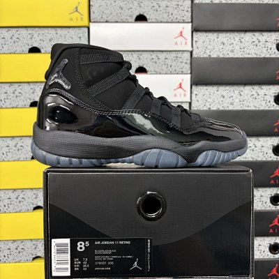 Air Jordan 11 Retro “Cap and Gown”