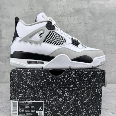 Air Jordan 4 Retro “Military Black”