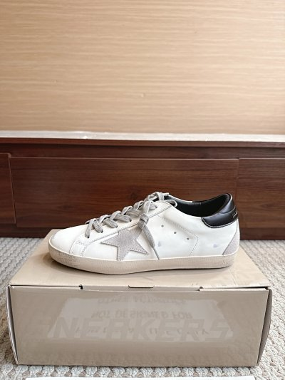 Golden Goose Super-Star “White / Black Heel”