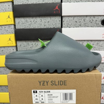 Yeezy Slide “Slate Marine”